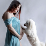 il-cane-da-assistenza-diventa-il-primo-cane-del-regno-unito-ad-aiutare-la-gravidanza-umana