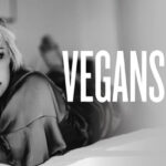 pamela-anderson:-“i-vegani-fanno-amanti-migliori”